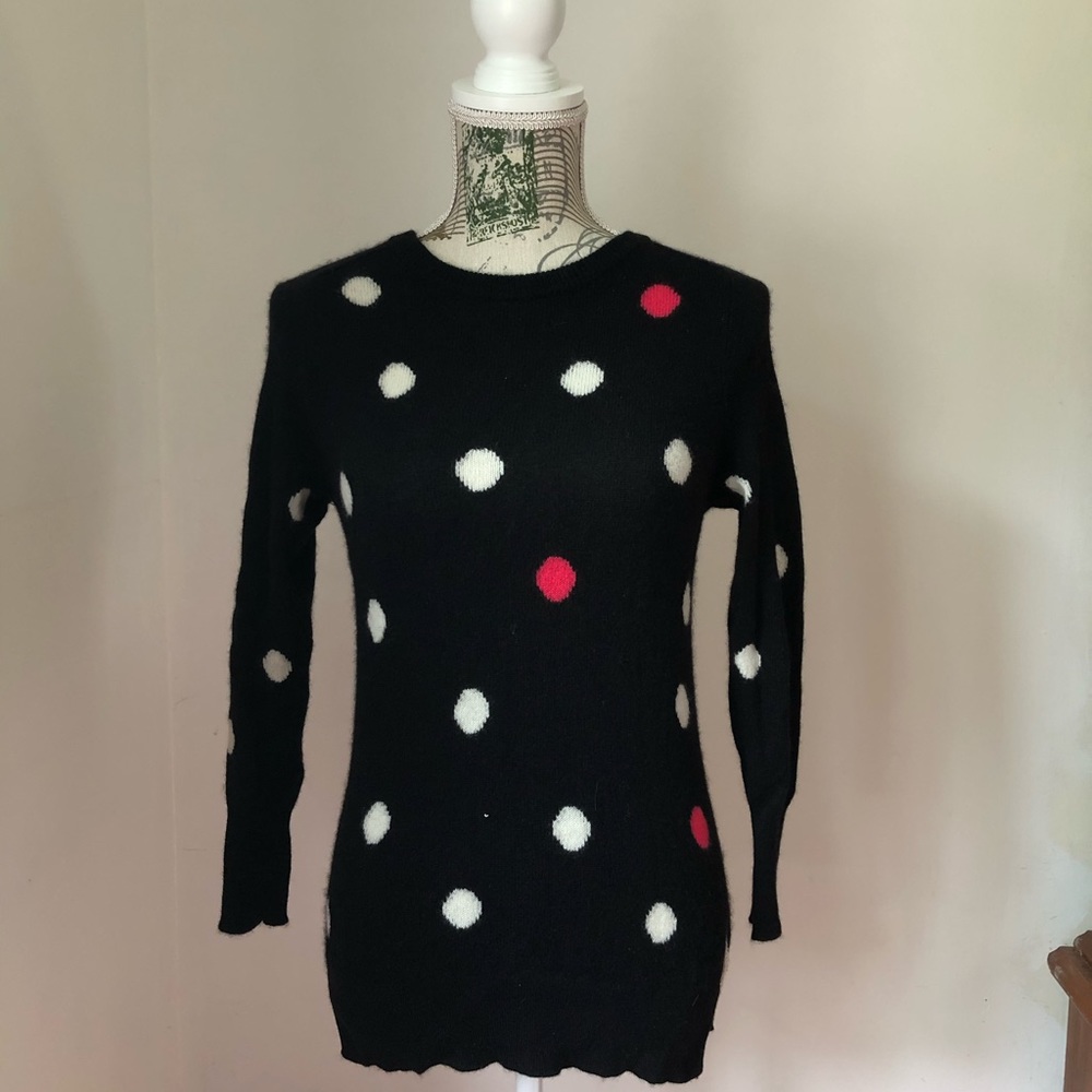 Cashmere sweater
